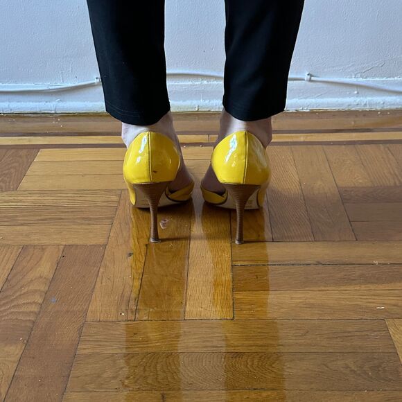 Bakers Yellow Patent D'orsay Wooden heel Size 11 - Picture 6 of 8